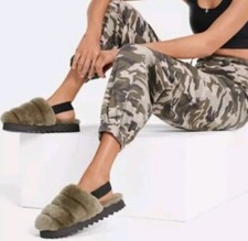 Ugg Super Fluff Closed Toe Slippers Olive Green Women's Size 8