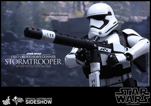 STAR WARS VII 1st Order Heavy Gunner Stormtrooper 1/6 Action Figure 12" Hot Toys - Picture 9 of 12