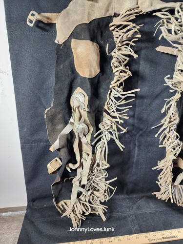 Vintage Leather Fringed Chaps Kids Boys Size USED Toy Costume - Picture 5 of 6