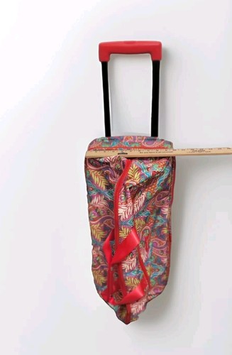 Vera Bradley Paisley Wheeled Carry on Luggage Duffle Bag Travel Pull Handle New - Picture 3 of 15