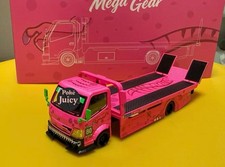 1:64 Pink H300 Custom Tow Flatbed Truck Dinosaur Model Diecast Metal Car