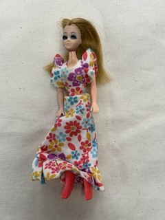 VINTAGE PIPPA DOLL WITH OUT FIT