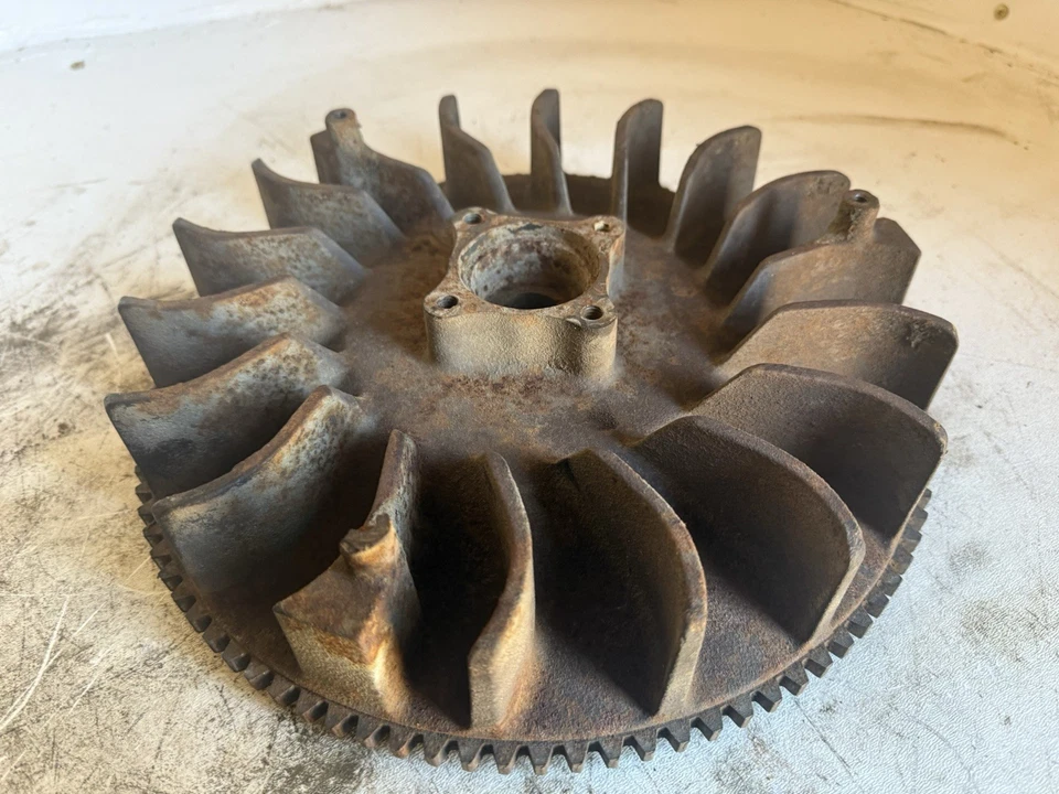 Sears SS/16 SS/18 Tractor Onan BF-MS B43M B48M Engine Flywheel 134-2432 170-2925 - Image 2 of 4