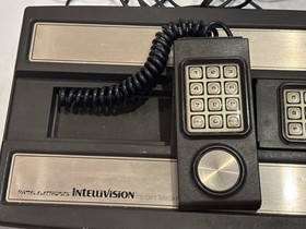 Mattel Intellivision Game Console Lot w/ 4 Games + Overlays - 100% Works