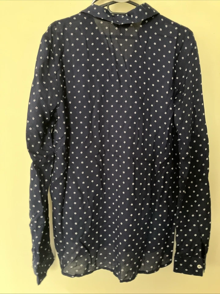 Bluse von Springfield dunkelblau mit weißen Blümchen Größe 38 sehr guter Zustand - Bild 2 von 4