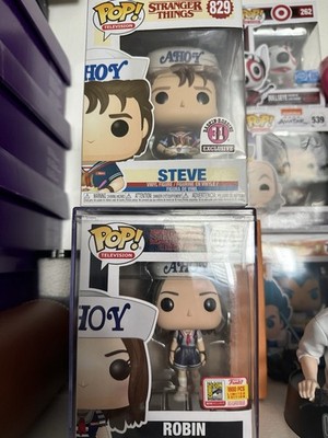 Funko Pop! Stranger Things Ahoy Robin #674 SDCC 2018 & Steve Ahoy Baskin # 829