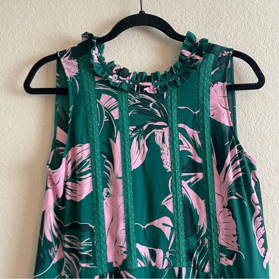 Mini Vestido de Verano Aritzia Sunday Best Verde Rosa Estampado Floral Para Mujer Talla Pequeña Foto 4 de 4