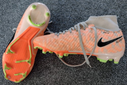 YOUTH BOYS NIKE AIR MERCURIAL SUPERFLY 9 ACADEMY AG FOOTBALL BOOTS UK 3.5 £70! - Picture 2 of 3