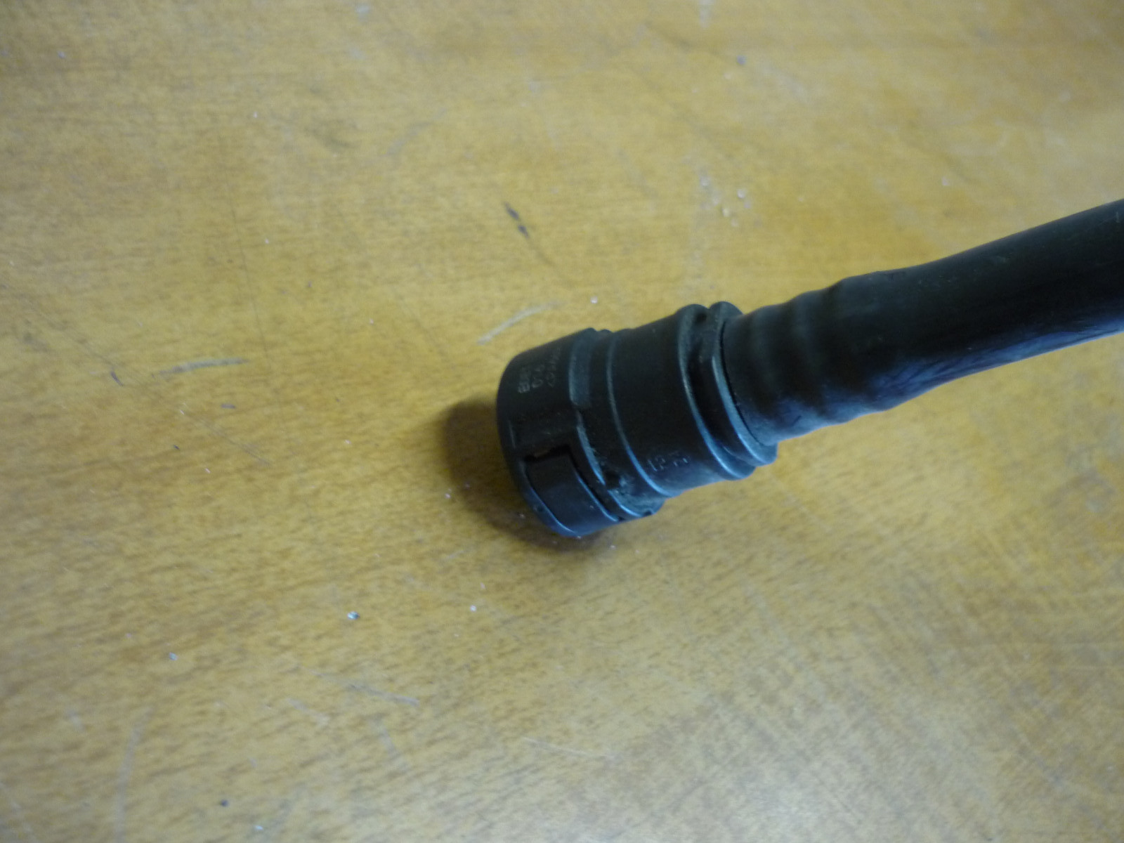 Ferrari 430 Spider - Pipe From RH Seperator To LH Seperator - P/N 193852