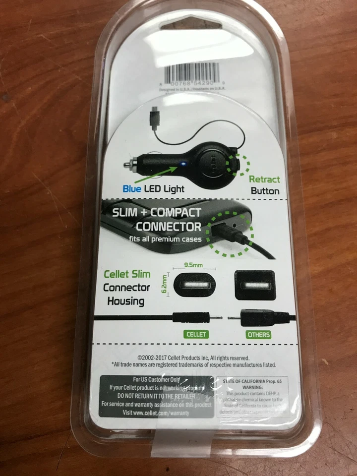 Cellet 10W 2.1A Black Premium Universal Retractable Micro USB Cable Car Charger - Image 2 of 4