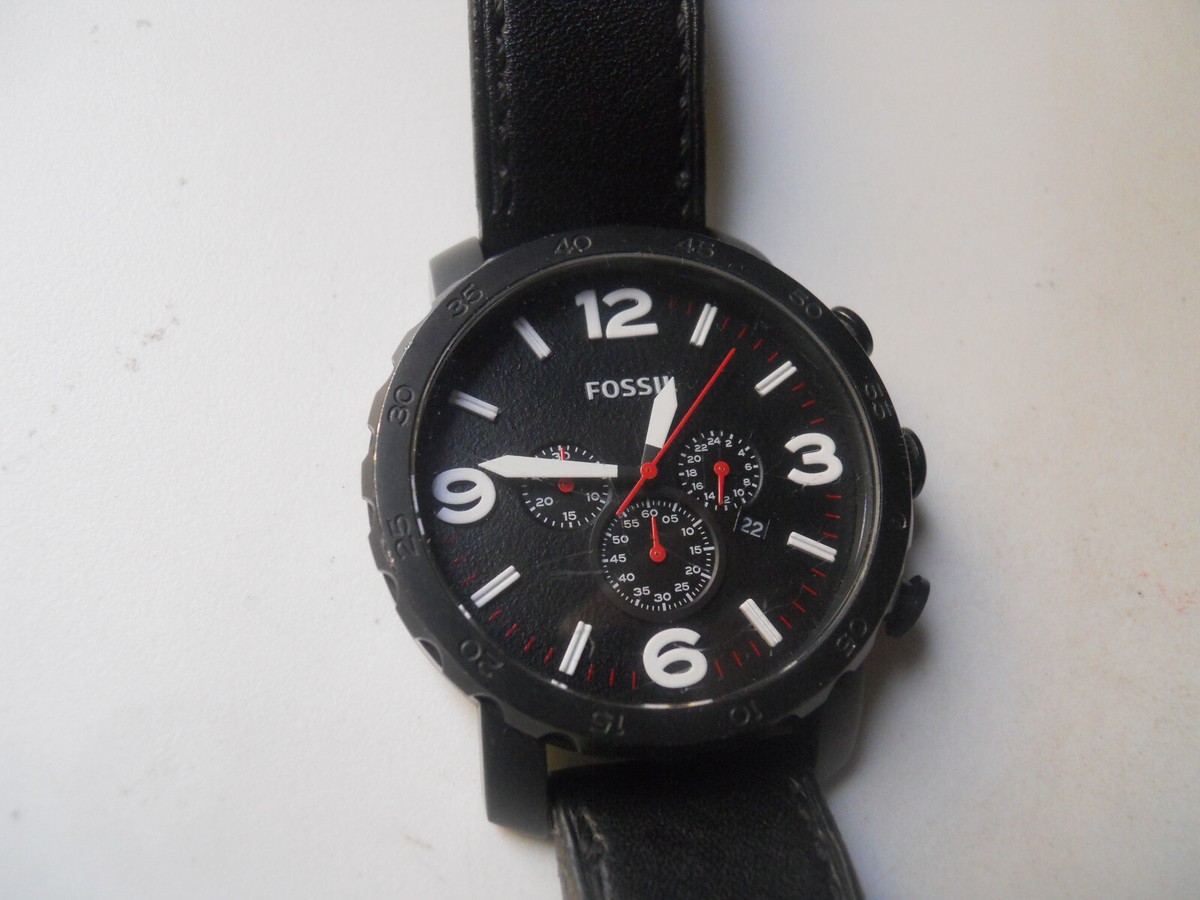 Fossil Men Chronograph Black Leather Quartz Battery & Analog