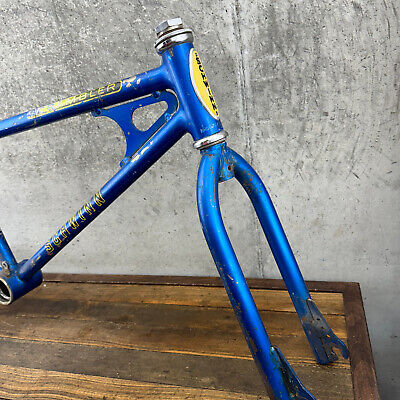 Vintage Schwinn Scrambler Frame Set Phantom Old School BMX Vintage Schwinn Scrambler Frame Set Phantom Old School BMX