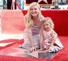 BEAUTIFUL KIRSTEN DUNST 8X10 Photo