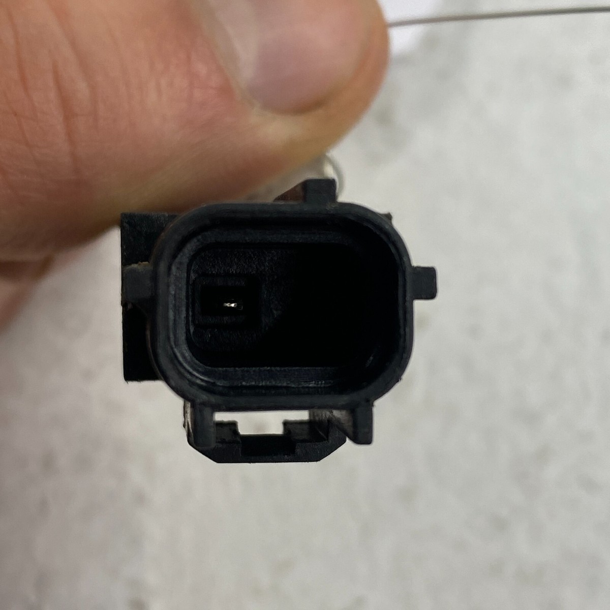 2001-2024 JEEP DODGE ENGINE LEFT OR RIGHT IGNITION CAPACITOR OEM