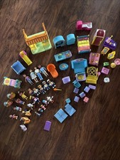 Dora The Explorer 2003 Doll HouseTalking Furniture And Figures.