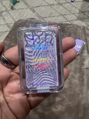 NYX Limited Edition buttermelt highlighter Shade No 1 Butta  0.17oz.