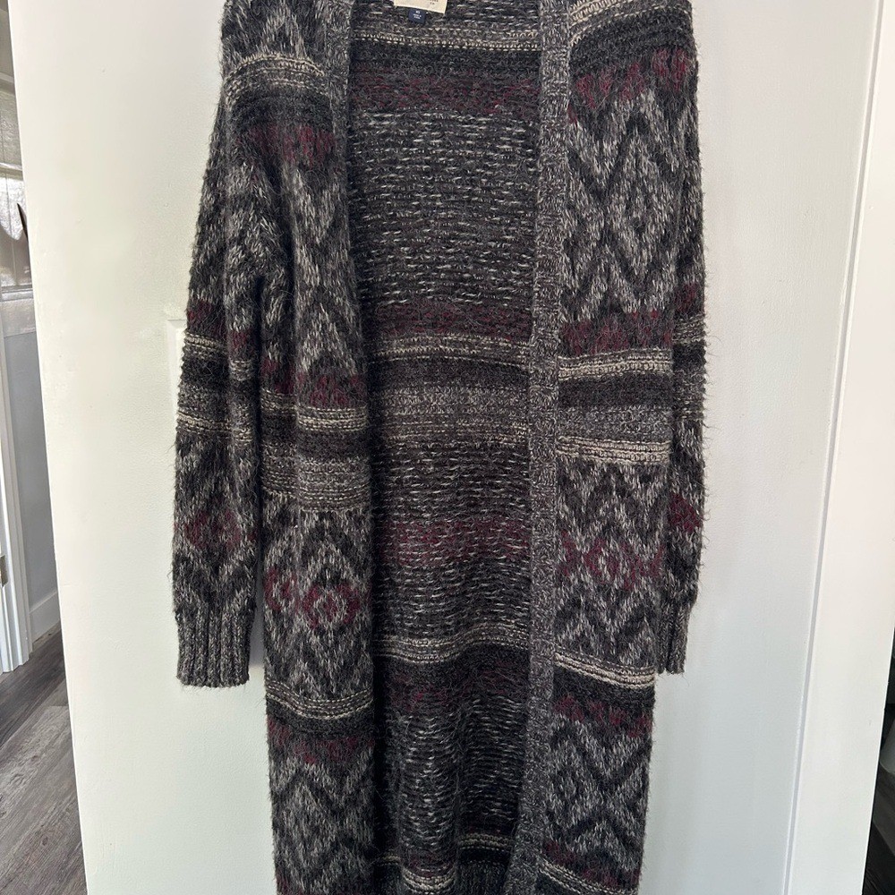 Universal Thread Gray and Black Geometric Cardiga… - image 1