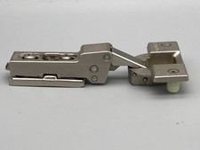 Grass 1806 Cabinet Hinge 90 Snap-On - Self Close - Half Overlay NEW