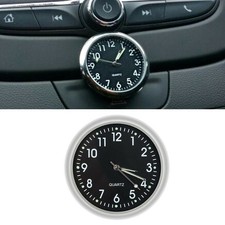 Horloge tableau de bord voiture noire style contemporain avec chronométrage de