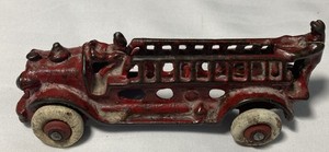 Arcade #968 Antique Cast Iron Firetruck Vintage