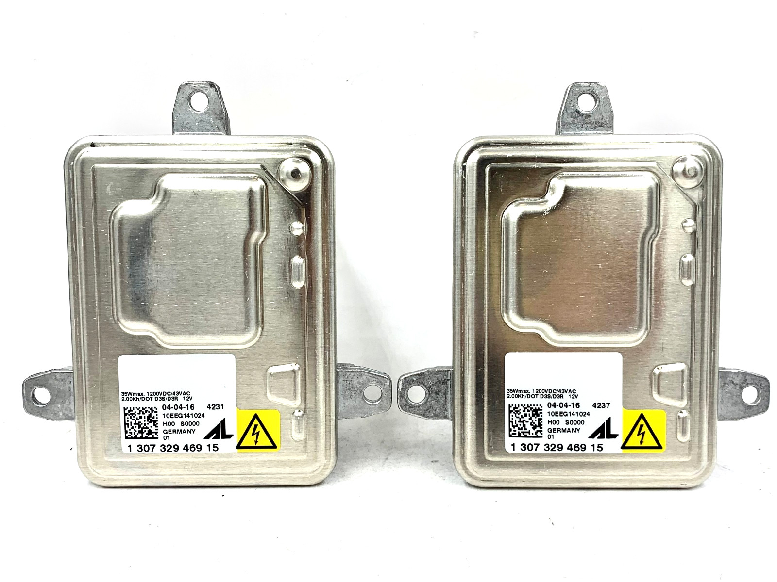 Maserati Ghibli 2014-2016 Headlight ballasts 2 pcs P/N 673002959