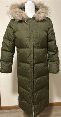DKNY women s winter long down  jacket w/hood Size S 