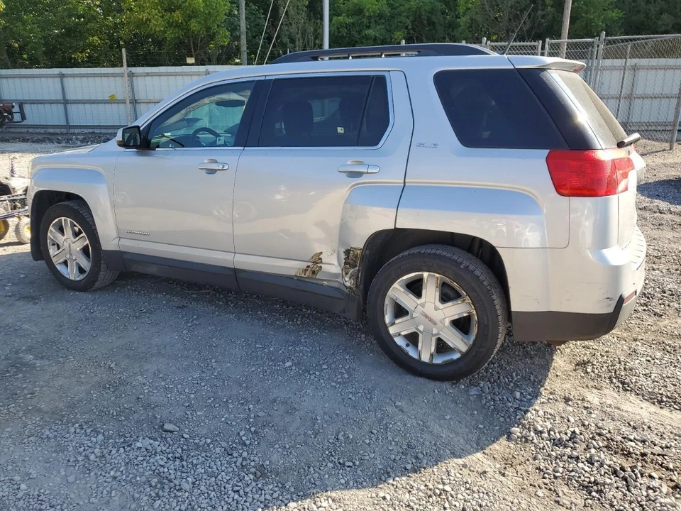Conjunto de filtro de aire usado se adapta a: GMC Terrain 2.4 Grado A 2011 Foto 2 de 4