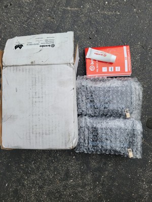 OEM Brembo Tesla Model Y Brake Pads Front 8008242-00-D | eBay