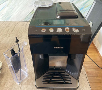 Siemens EQ.500 integral Kaffeevollautomat Schwarz, Digital, Latte Macchiato