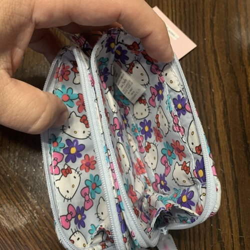 Vera Bradley Hello Kitty Bows Print Double Zip ID Case Wallet Wristlet W Tag - Picture 6 of 9