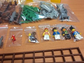 Lego 6270 Forbidden Island (1989) Legoland Pirates Complete Box and Booklet