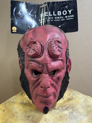 HELLBOY 3/4 VINYL ADULT MASK NEW WITH TAGS RUBIES (2004) | eBay