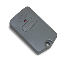 MIGHTY MULE FM135 Single Button Transmitter 8DFT3