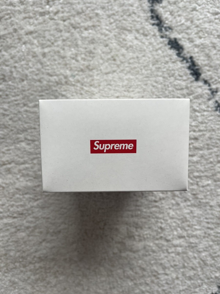 Supreme Santa Red Christmas Ornament FW18 - 100 % Authentic | eBay