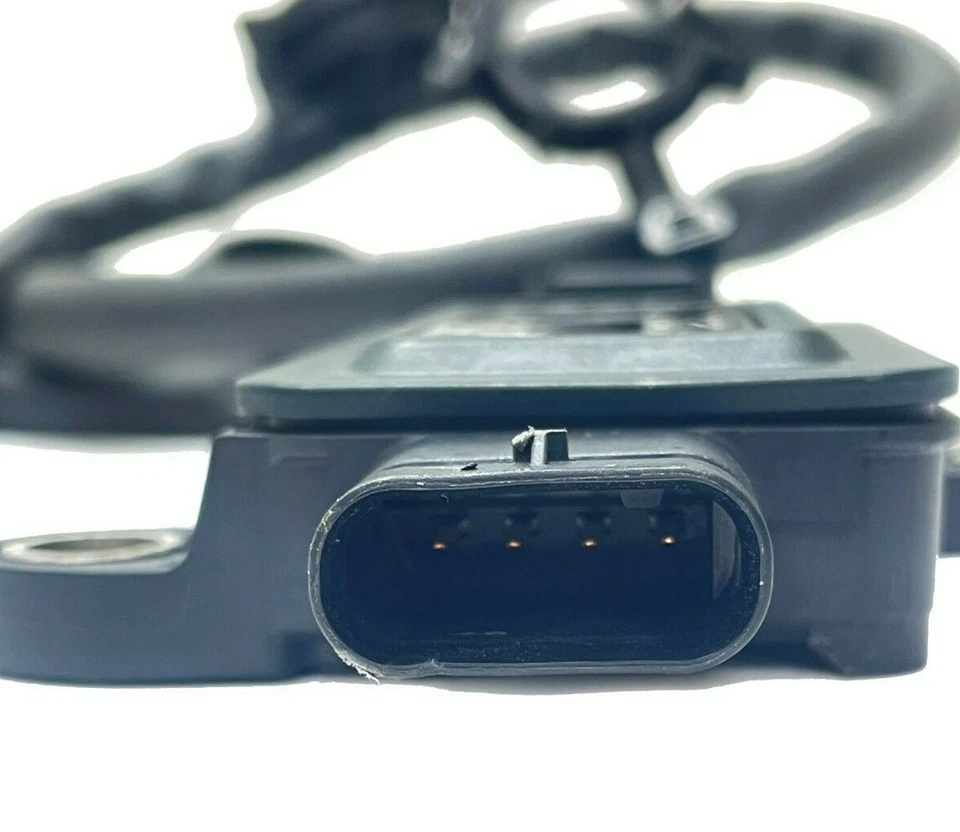 Sensor de óxido de nitrógeno OEM (NOS) para Tahoe Suburban Yukon Escalade 2021-22 3,0 L  Foto 2 de 4