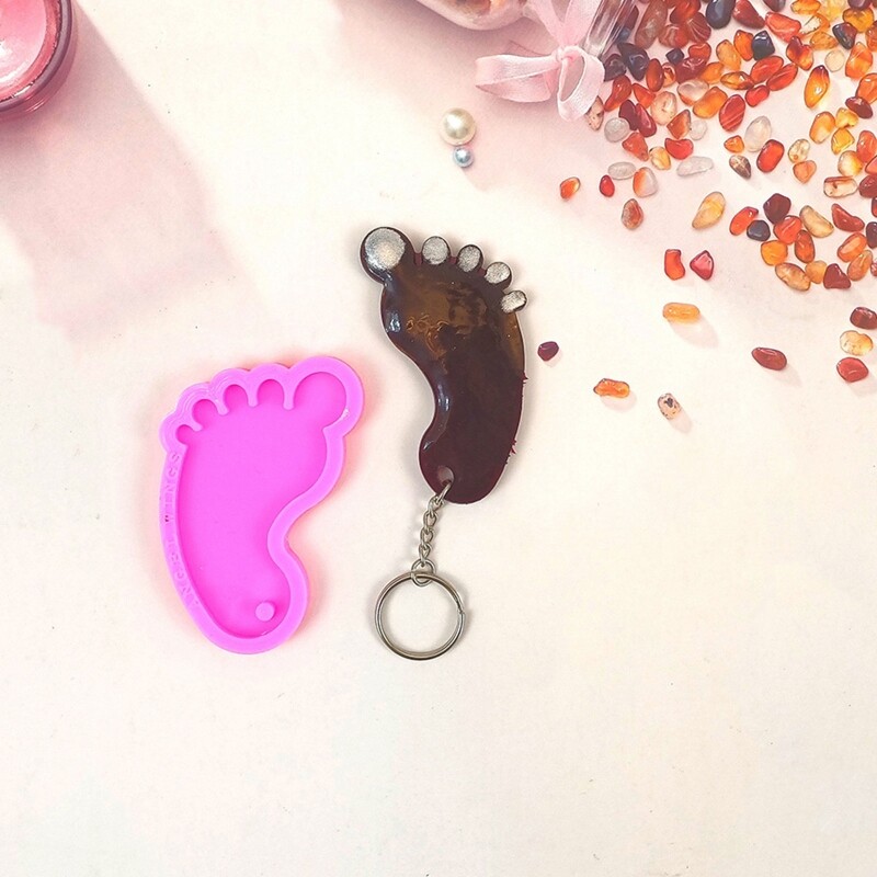 small-foot-keychains-mold-diy-epoxy-craft-necklace-keychain-jewelry
