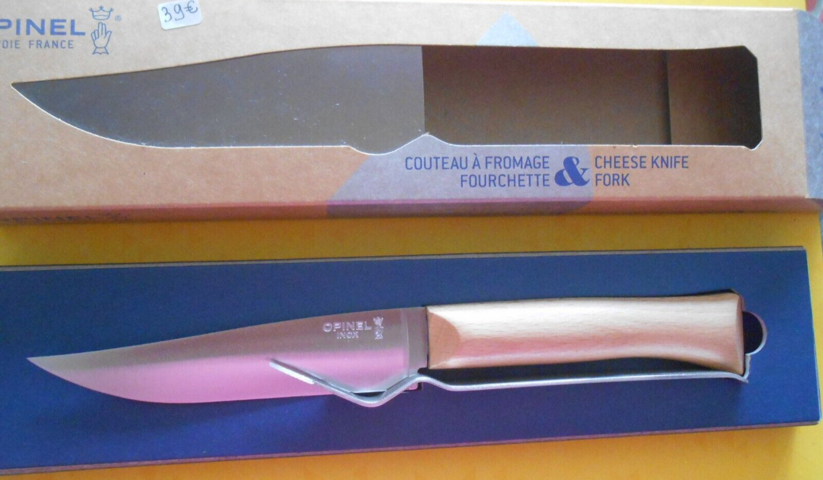 Couteau à Fromage OPINEL et sa Fourchette de service en acier inox et bois de hêtre
