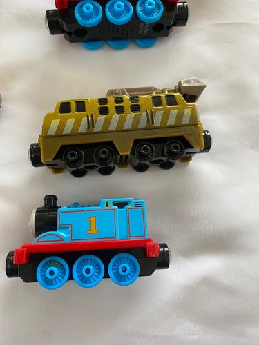 Job Lot Of Thomas Tank Engine Die Cast Trains - Picture 4 of 6