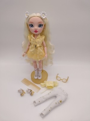Rainbow High Delilah Fields Deluxe Puppe 2022 Serie 4 komplett unbespielt