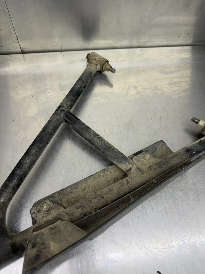 02 Can-Am Quest XT 650 bombardier traxter 500 A Arm Right Front Lower 706200196 - Image 4 of 4