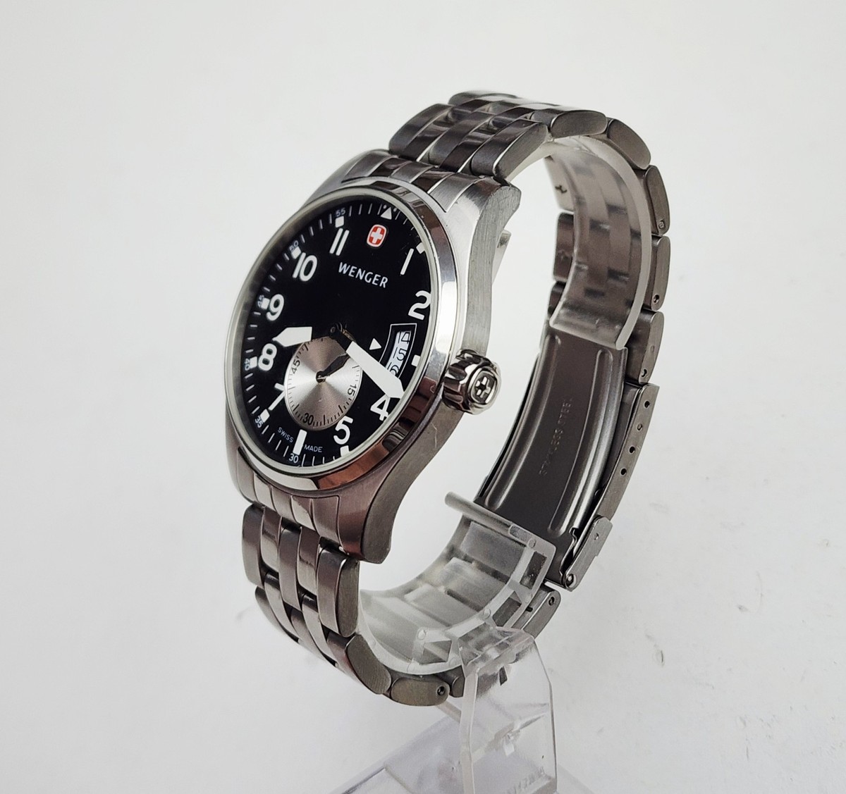 Men's SWISS Watch WENGER 