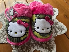 Hello Kitty Plush Slippers S 5/6 Hot Pink Camo Sequins Bedroom/House Shoes NWT