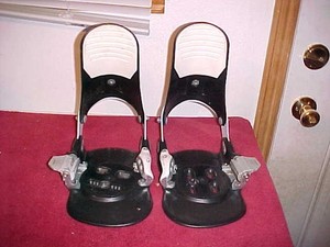 DRAKE Switch F-100 Step-in Snowboard Bindings, Used, Made in Italy, Small Medium