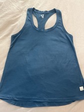 Vuori Women  s Blue Racerback Performance Tank TopStretch Scoop Neck Activewear