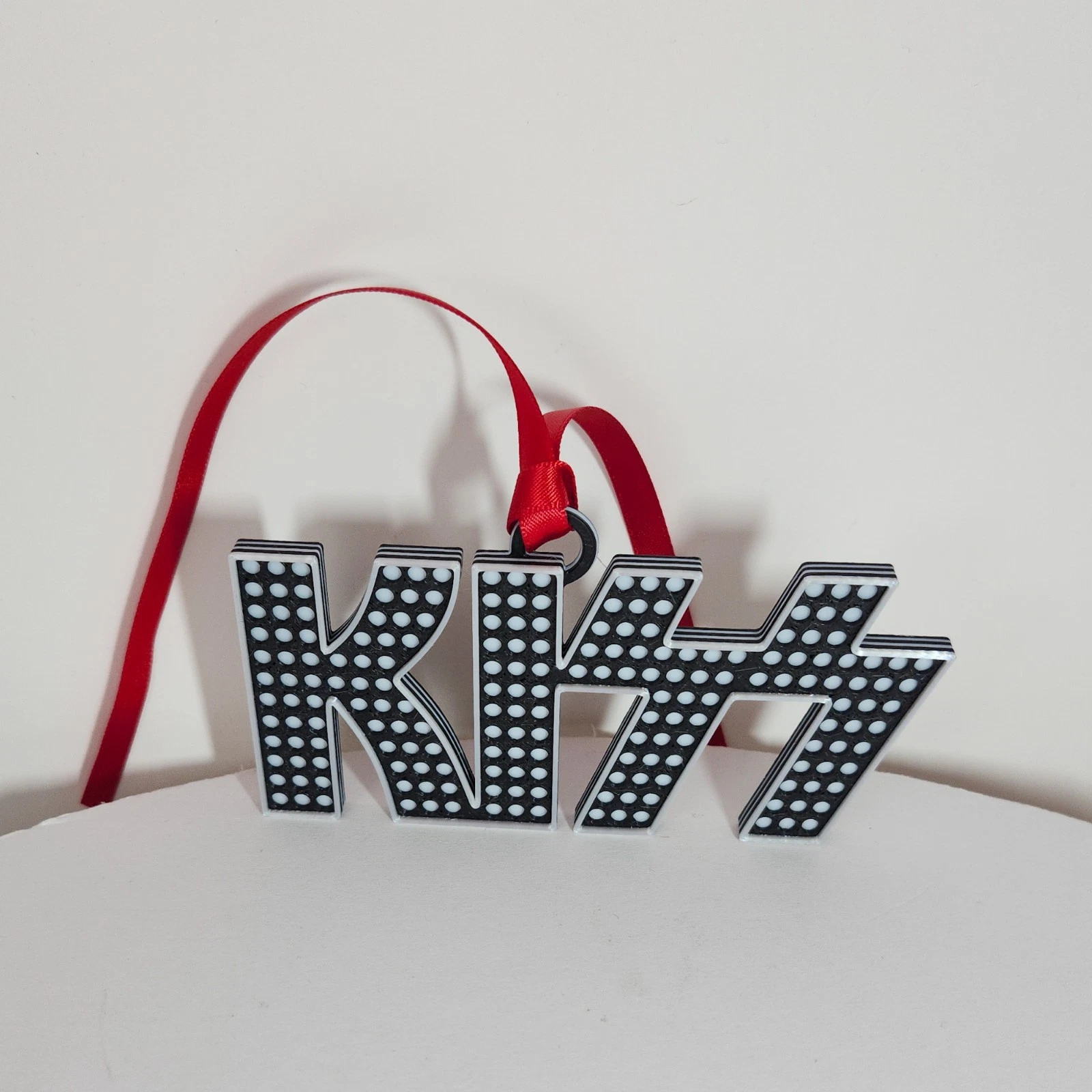 3D Printed KISS Christmas Ornament | Great Holiday Gift