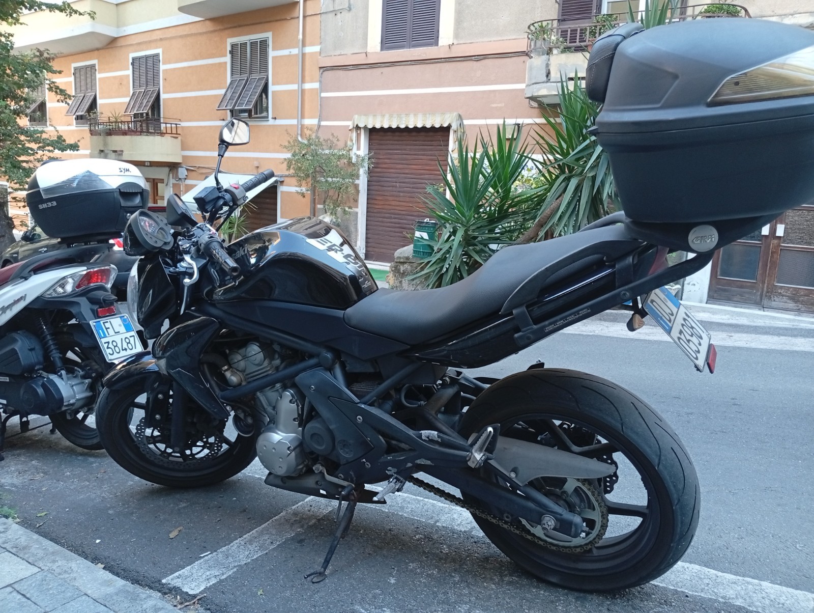 Kawasaki Er6n 649cc 25Kw Del 2008 Guidabile Con Patente A2