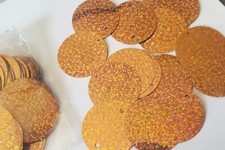 CraftbudyUS 100pcs x40mm Glitter RUST Circle Design w/2holes Craft Decorations