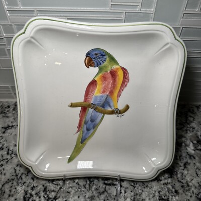 Este Made in Italy P/32 Decorator & Mano Parrot Plate (10.5 )
