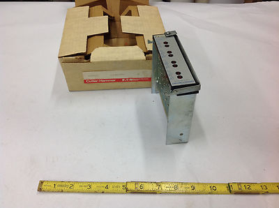 NOS Cutler Hammer Eaton D520RC2Y3 DC Pilot Input Module 30V DC Max.   New IN BOX