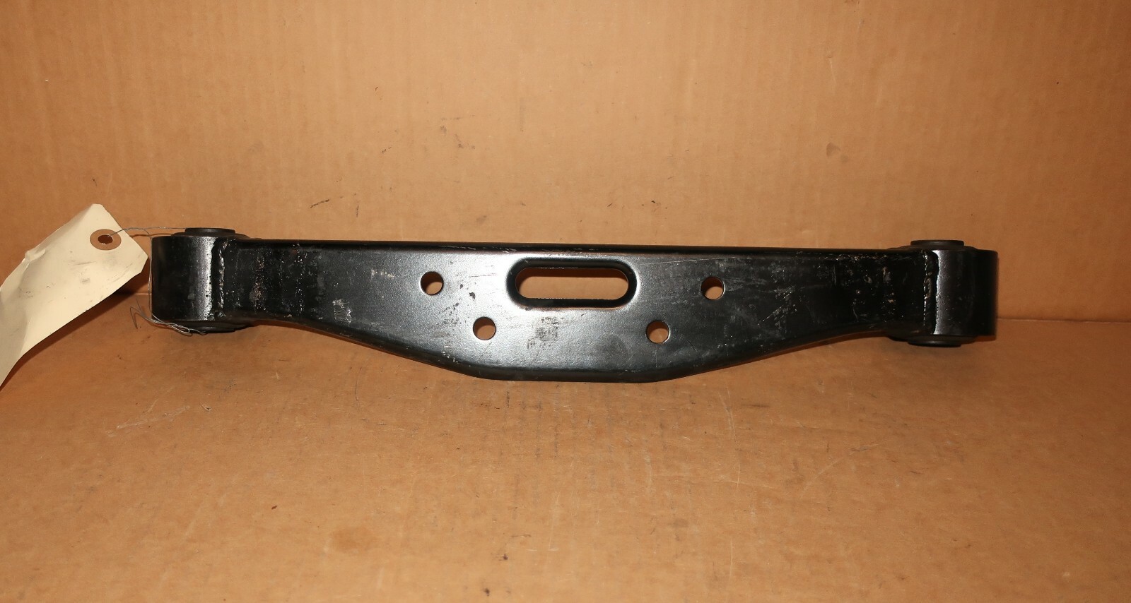 Maserati Biturbo  DIFFERENTIAL MOUNTING BRACKET Support with Bushings 316220106